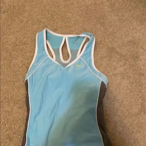 Women’s workout tank top